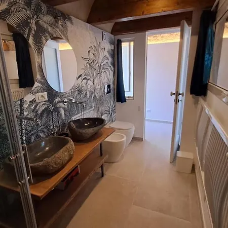 Caieta Housing Maison d'hôtes 4*