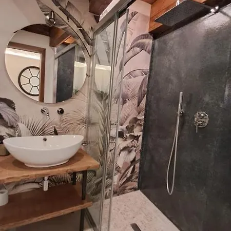 Caieta Housing Guest house *