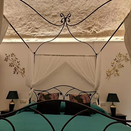 Caieta Housing