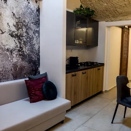 Pensión Caieta Housing Gaeta